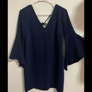 Medium size, navy blue, polyester.